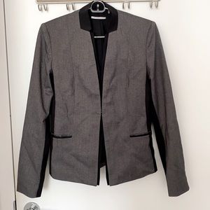 T TAHARI Grey Suit Blazer